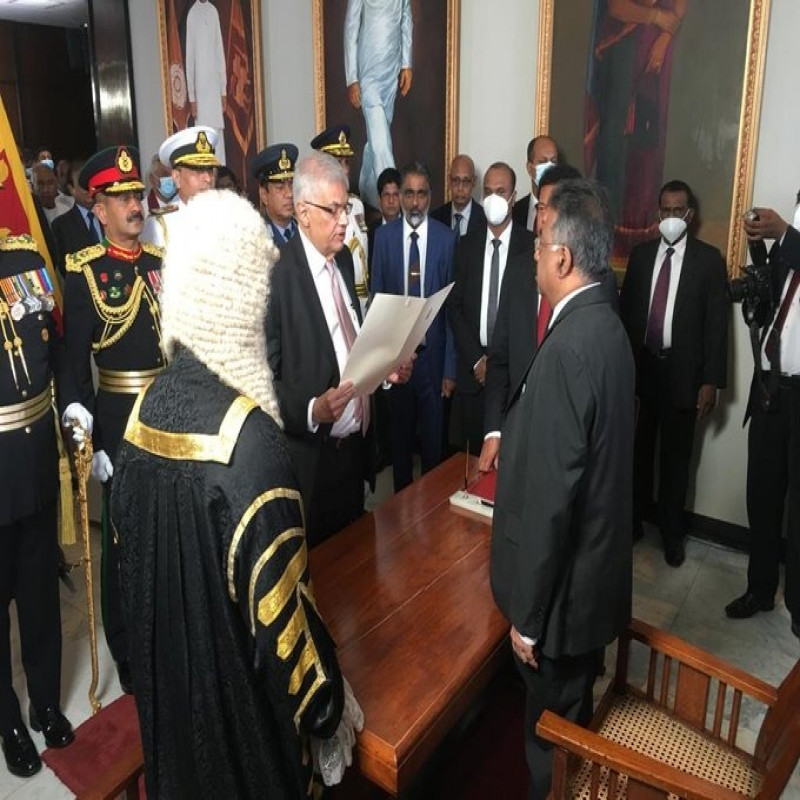 ranil-wickramasinghe-sworn-in-as-president!