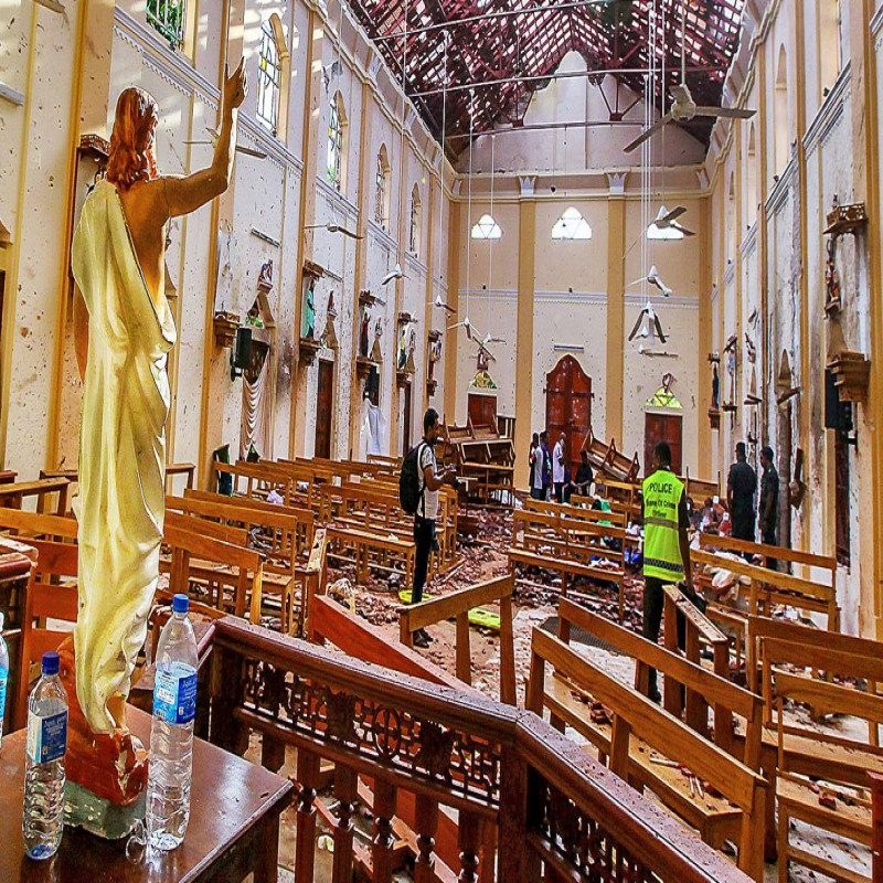 pope-francis-donates-100,000-euros-to-victims-of-easter-attack
