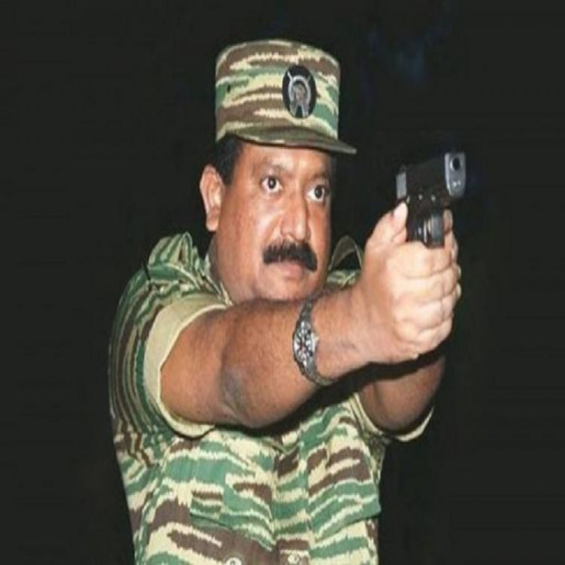 military-officer-arrested-with-ltte-leader-prabhakaran-used-gun