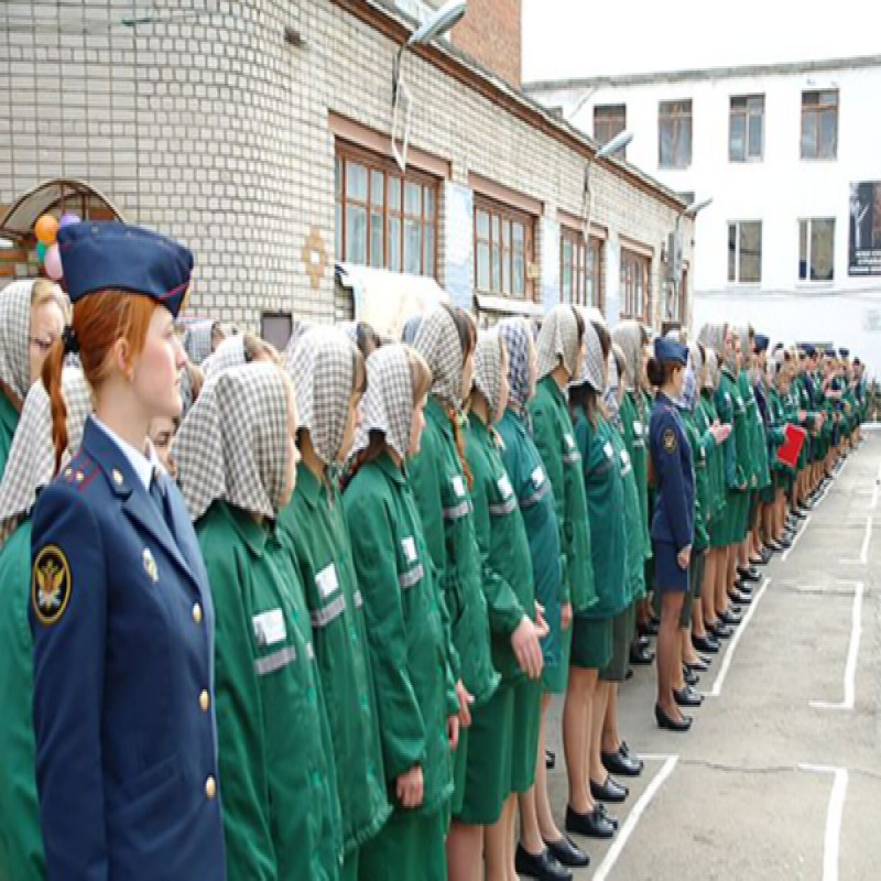 female-prisoners-of-war-in-ukraine..!