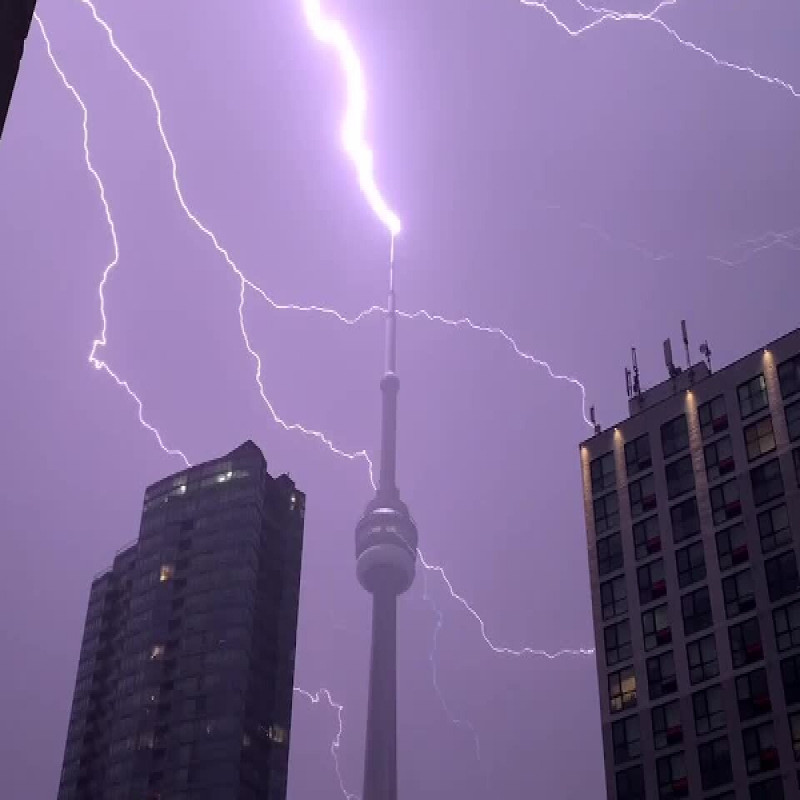 lightning-strikes-canada's-tallest-tower---killing-eight-million-people