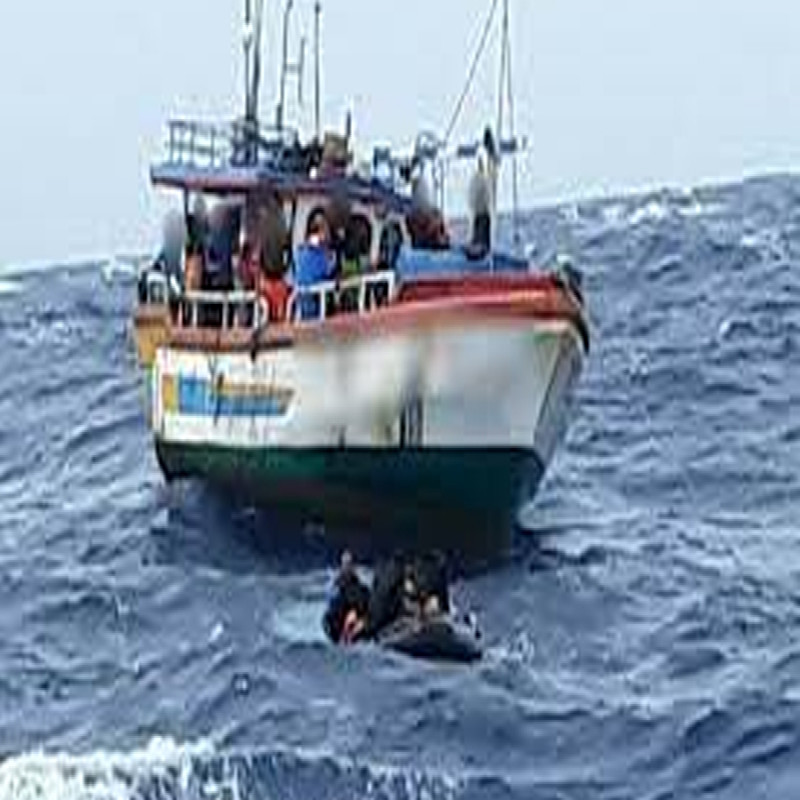 sri-lankans-also-rescued-from-boat-that-capsized-in-libyan-sea-with-440-people