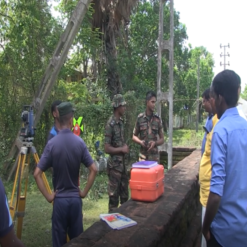 army's-land-acquisition-operation-in-kilinochchi---people's-protest!