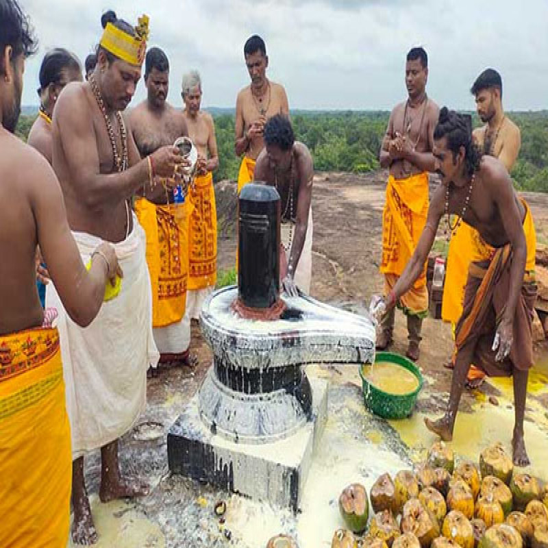 arrested-vedukunari-temple-priest-and-management-member-released-by-court