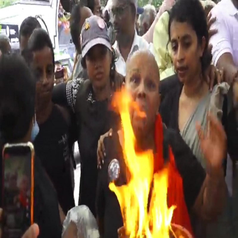 'tigers-cannot-be-allowed-to-remember..':--tension-in-colombo-due-to-sinhalese-ravages