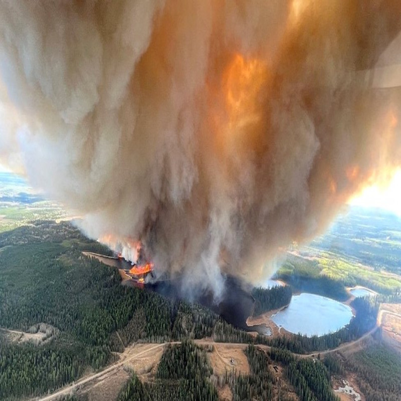 a-state-of-emergency-has-been-declared-across-canada's-alberta-province-due-to-wildfires