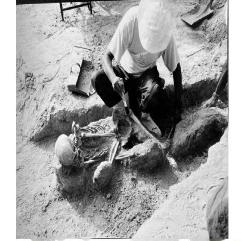 kokku-thoduvai-human-burial-ground-jaffna-sl