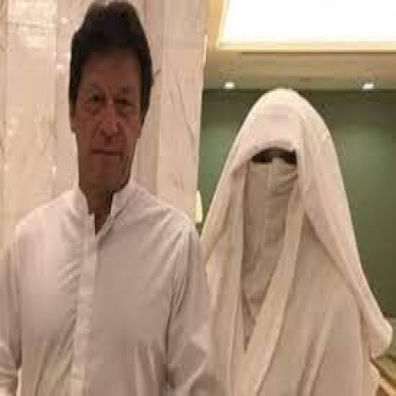 poisoned-in-jail-imran-khans-wife-over-security