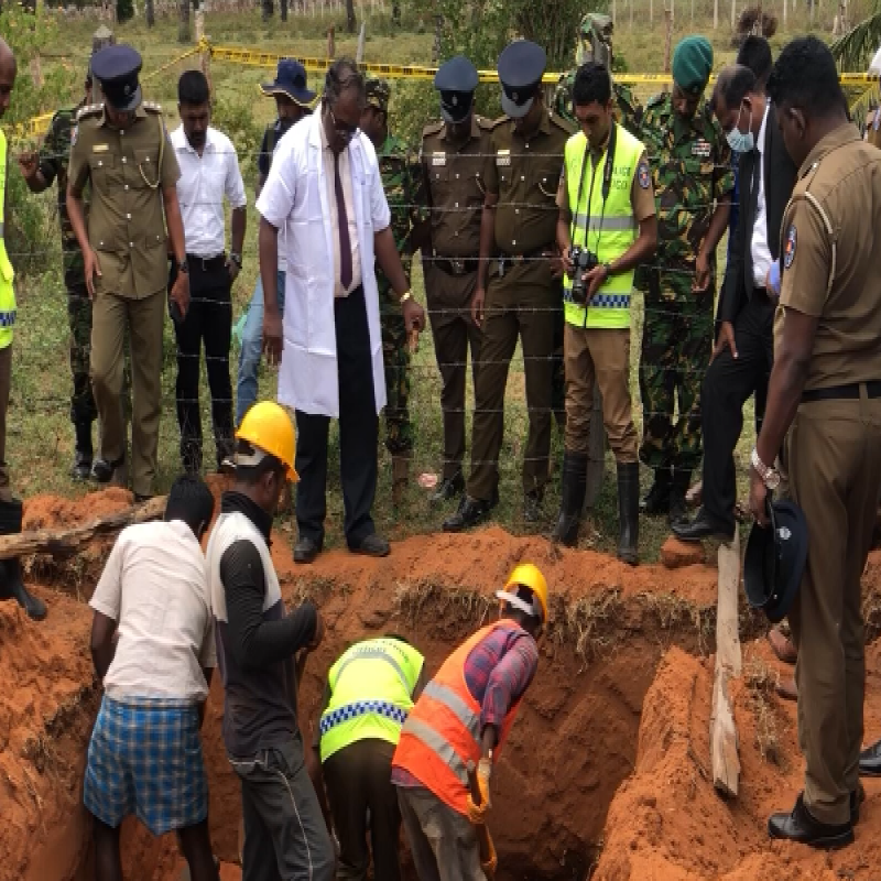 excavation-of-kokkuthodduwai-human-burials