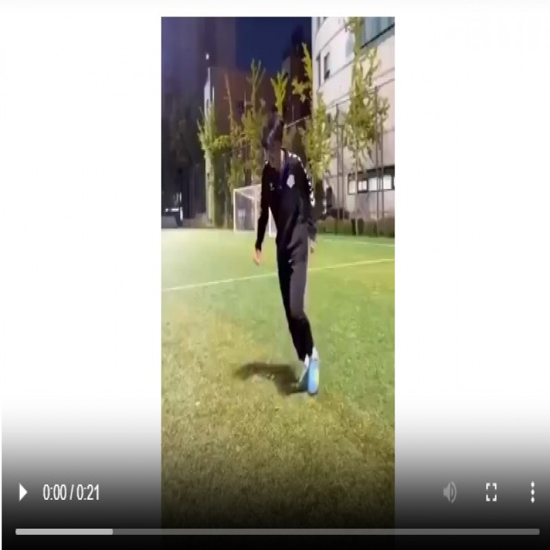 a-young-man-walks-without-touching-the-ground---viral-video