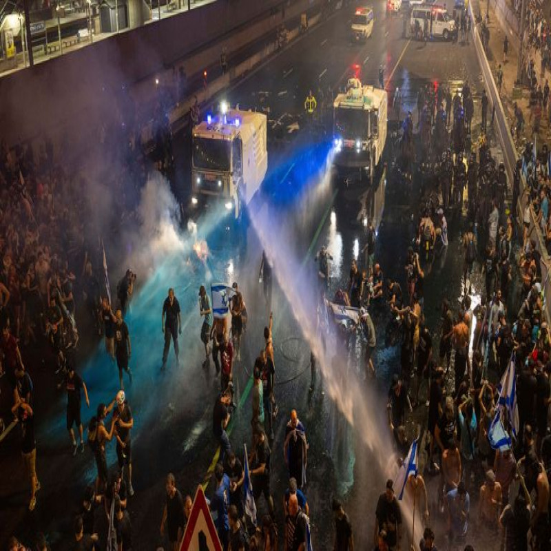 huge-controversy-over-protesters-entering-israel's-parliament