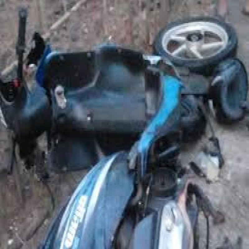 3-youths-who-went-to-visit-vesak-were-killed-in-a-train-collision