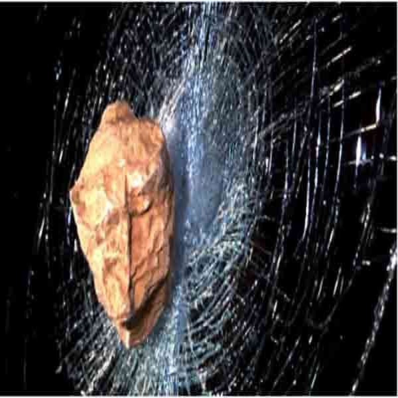 stone-throwen-at-sltb-4-arrested