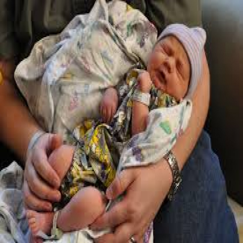 declining-child-birth-rate-in-sri-lanka:-doctors-warn