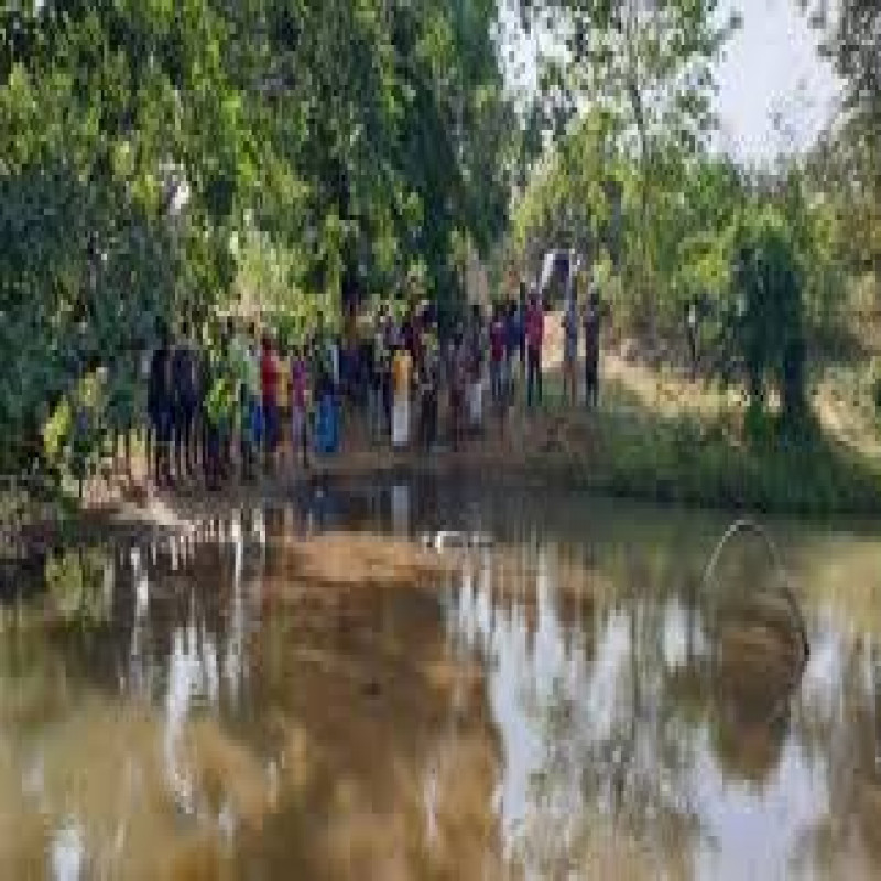 a-dead-body-of-a-man-floated-in-the-river-with-injuries