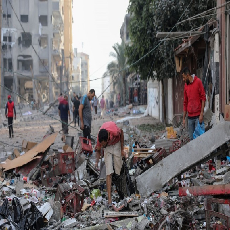unrecoverable-bodies-piled-up-on-gaza-city-streets:-'sniper'-fire-on-evacuees