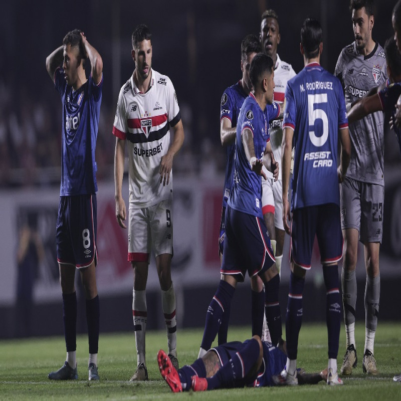 a-27-year-old-player-collapsed-on-the-field!-death-by-heart-attack