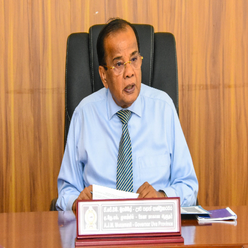 uva-provincial-governor-resigned-and-joined-sajith