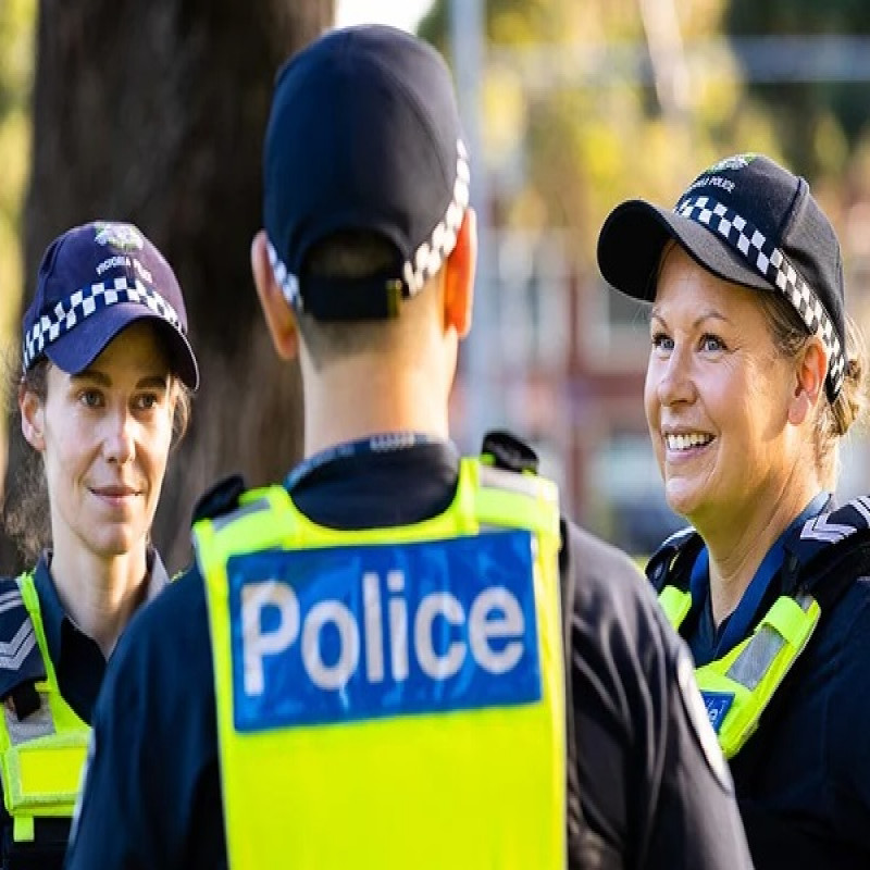 srilankan-tamil-boy-about-to-deport-from-australia
