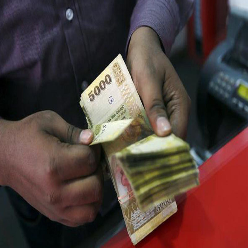 jaffna.-the-fate-of-a-man-who-went-to-exchange-british-currency-in-a-bank