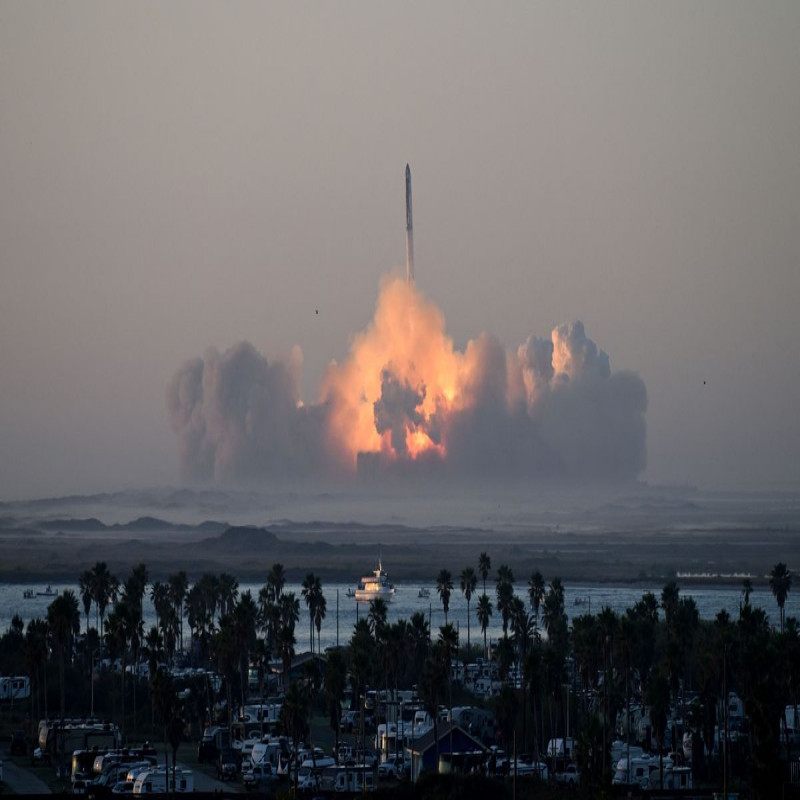 starship-explodes-within-minutes-of-launch..-spacex-shocks..!