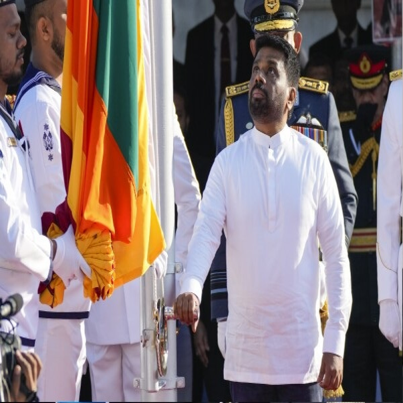 national-anthem-sung-in-tamil-on-77th-independence-day---president's-special-address