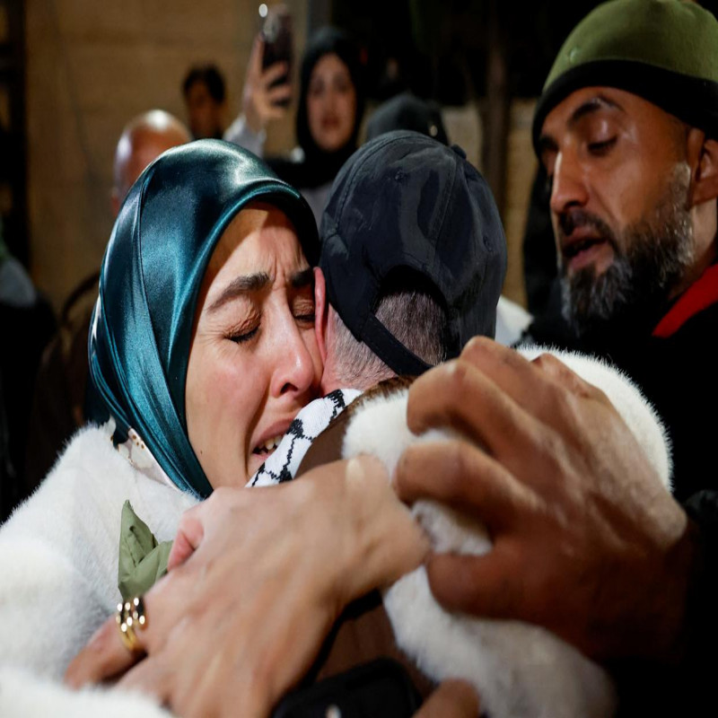 hamas-hands-over-bodies-of-4-israeli-hostages