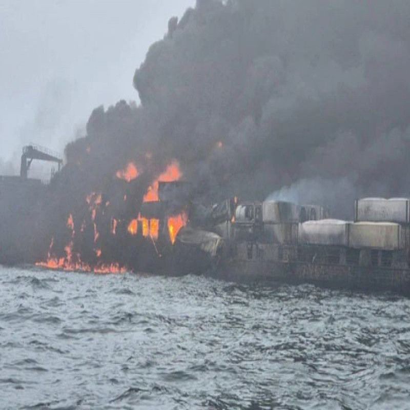 the-horror-that-took-place-in-the-british-sea:-the-crew-miraculously-escaped...