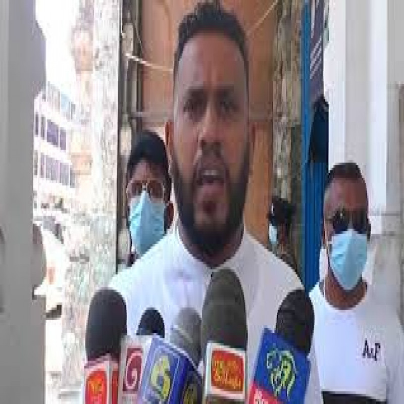 father-and-son-who-killed-dan-priyasatha-are-on-the-run