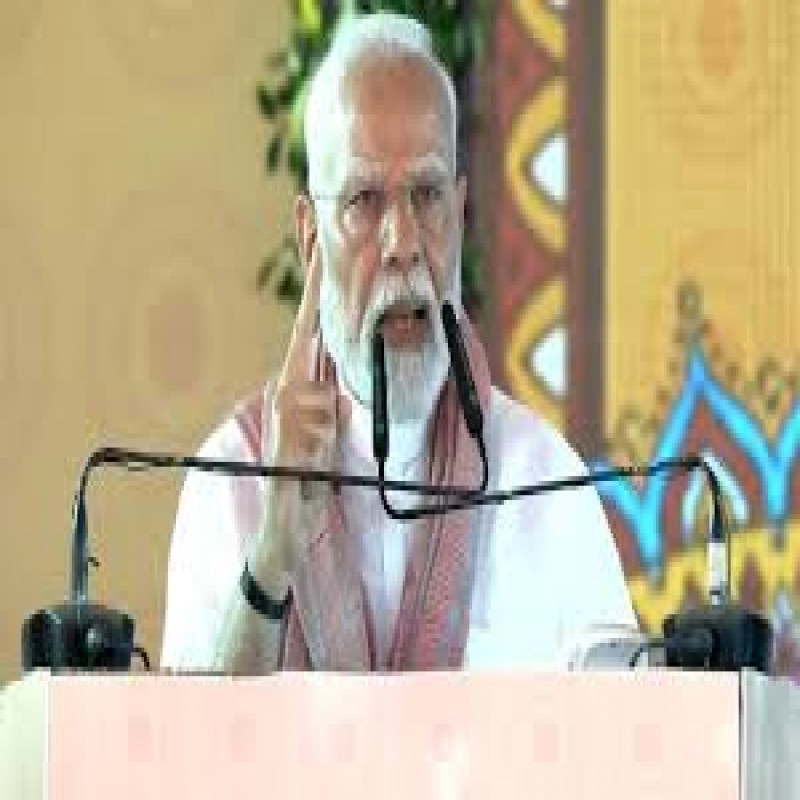 modi-ordered-in-anger:-vikrant-warship-entering-pakistani-waters---pakistan-attacked