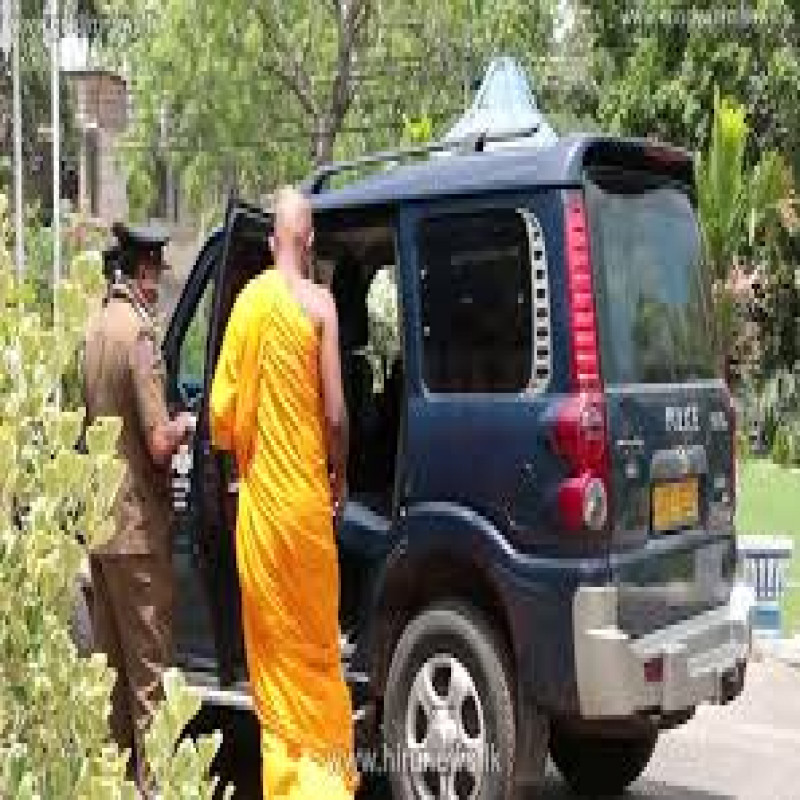 bhikkhu-who-cast-spells-on-desika-and-molested-the-girl:-incident-at-monarakala