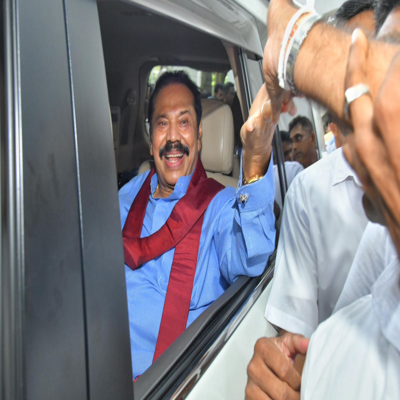 mahinda-who-left-the-official-residence